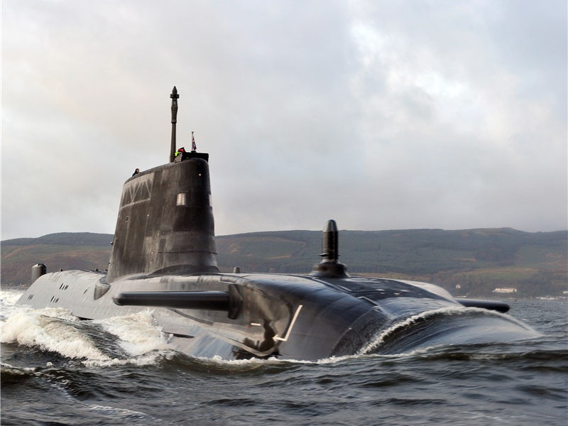 The Times съобщи за "напрегнато преследване" между английска и руски подводници край бреговете на Сирия