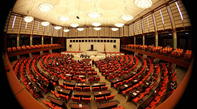 Парламентът в Анкара реши: избори в Турция на 24 юни