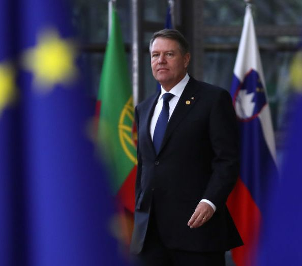 Румънският президент поиска повече американски войски в страната срещу „враждебното поведение от изток“