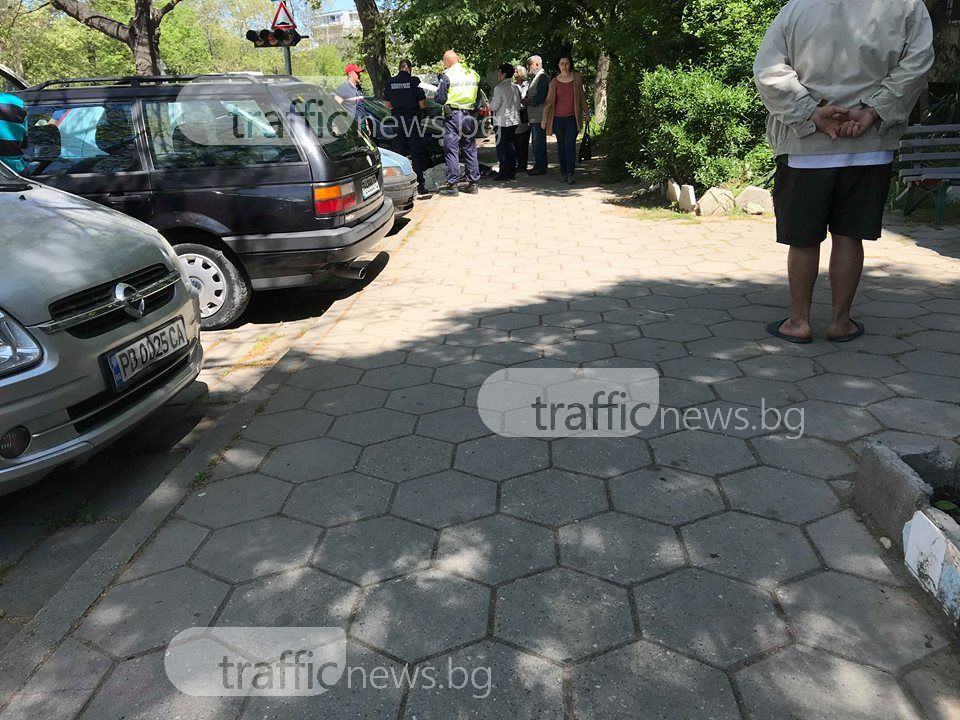 Страховит инцидент със старица изкара акъла живущите в пловдивския квартал "Тракия" (СНИМКИ)  