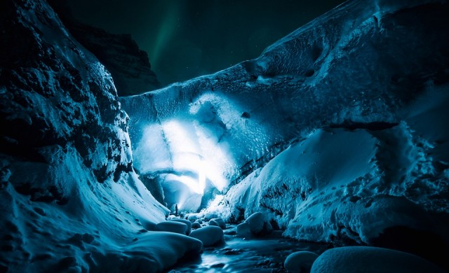 Ледените пещери, които никога не се топят (СНИМКИ)