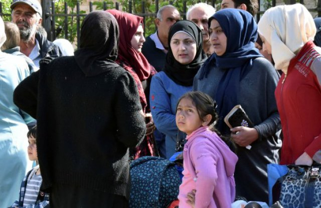 Гърция изнемогва от сирийци и иракчани