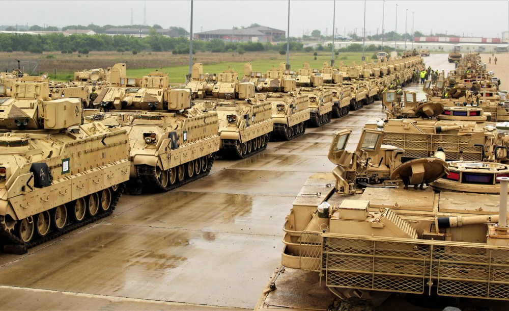 САЩ прехвърлят в Европа танкова бригада 