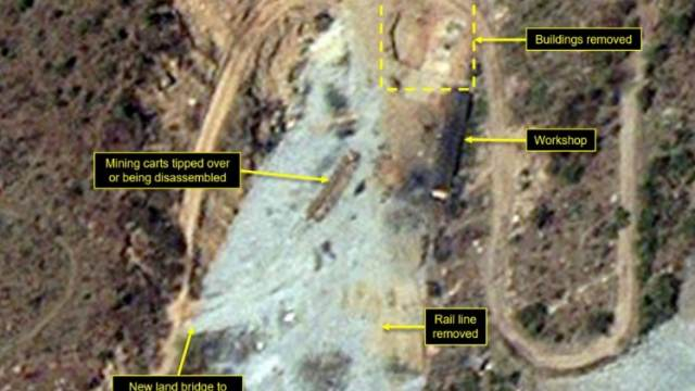 Северна Корея започна да демонтира ядрения си полигон (СНИМКА)