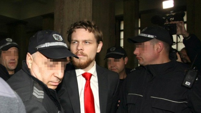 Скандално! Съд отмени забраната на убиеца Полфрийман да напуска България 