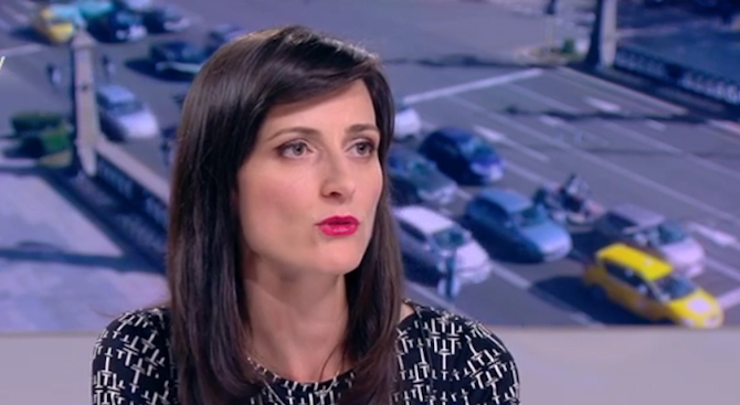 Мария Габриел: Позицията на правителството в защита на превозвачите категорично не е закъсняла