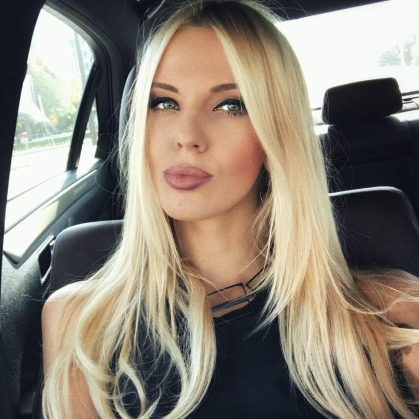 Уволняват секси синоптичката Натали Трифонова от bTV заради Стаси Цалова 