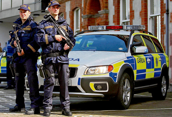 Престрелка между полицията и мъж в Дъблин