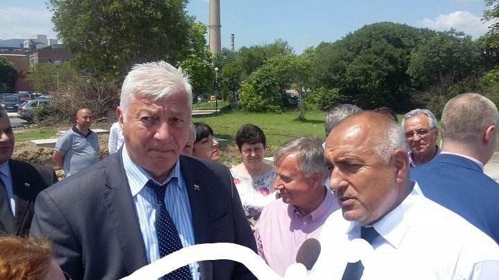 Борисов разгледа обновената болница в Пловдив и скастри корумпираните лекари (СНИМКИ/ВИДЕО)