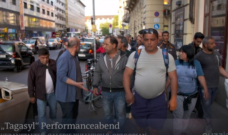 Немска телевизия показа плачещи българи надничари в Мюнхен: По-зле сме от животните! (ВИДЕО)