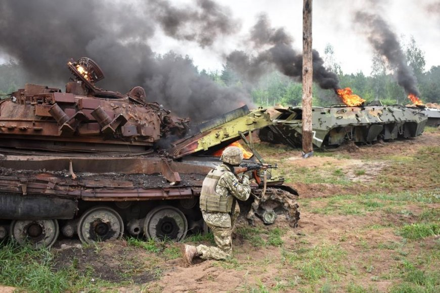 Сръбският снайперист Деки: Ако украинската армия настъпи в ДНР, силно ще съжалява         