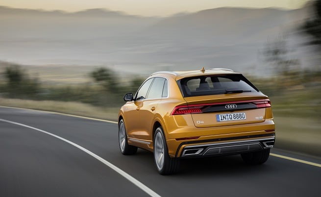 Новото Audi Q8 с плашещо агресивна визия (СНИМКИ)