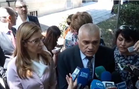 Министър Радев хвърли бомба за убийството на Пелов: Това, което е на повърхността не е оперативната информация, която аз знам и е станало (СНИМКИ/ВИДЕО)