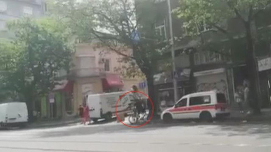Страшни разкрития за колоездача, нарязал гумата на линейка в София (СНИМКИ/ВИДЕО)