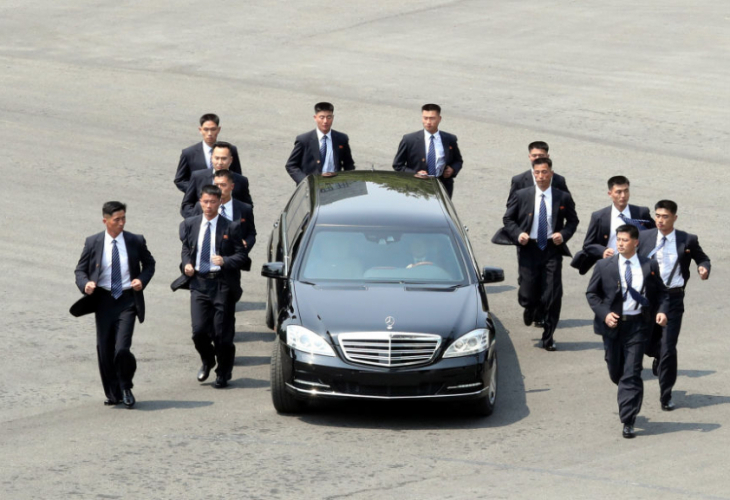 Кои са спринтиращите гардове на Ким Чен-ун и защо охраната му е разделена на три 