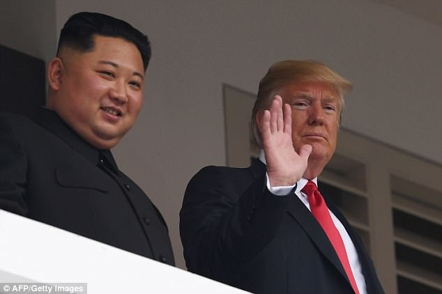 От последните минути! Тръмп и Ким Чен Ун слагат подписите си под важен документ