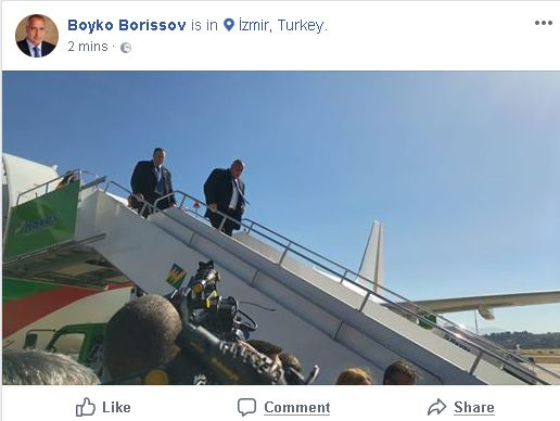 Борисов пусна СНИМКА как слиза от самолет в Измир