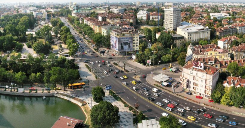 Трафикът в столицата: Ето къде ще имате проблеми с движението заради македонската делегация