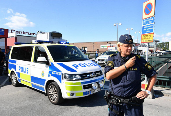Стана ясно дали стрелбата в шведския град Малмьо е терористична атака