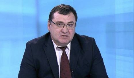 Славчо Атанасов се зарече: Докато сме в правителството, мигранти у нас няма да се допуснат