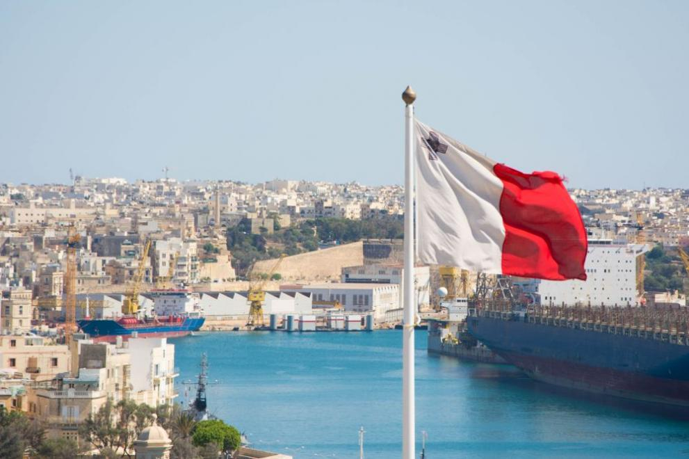 Малта отказа да поеме отговорността за отпратения от Италия нов кораб с мигранти