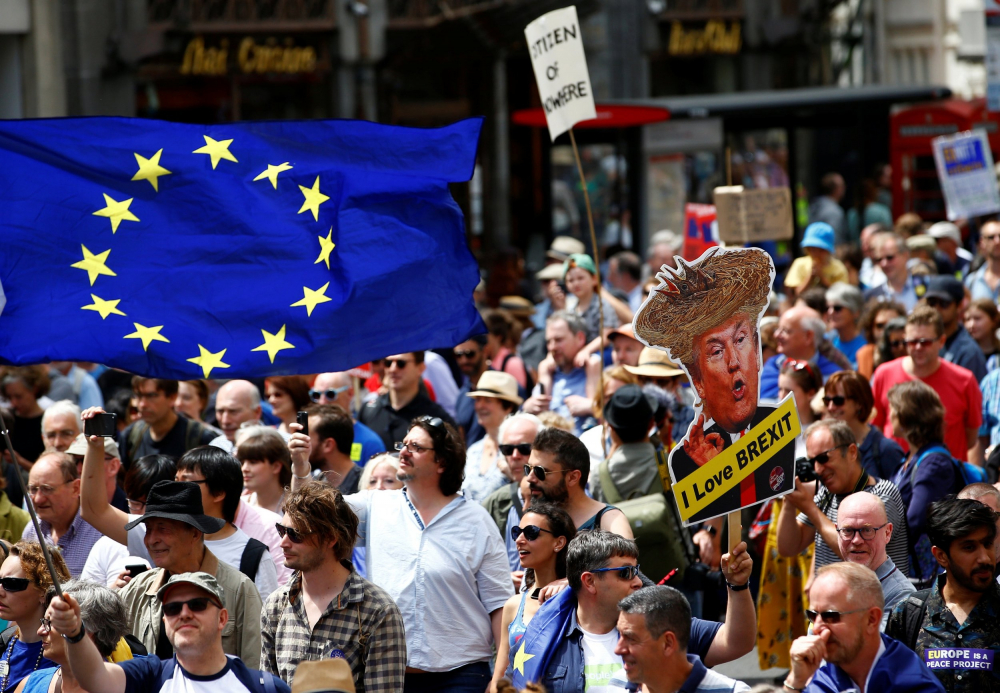 The Independent: Десетки хиляди протестираха с искане на нов референдум за Брекзит