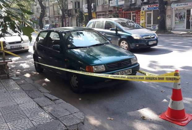 Жестокото убийство на професор в Пловдив е станало в тази кола (СНИМКИ)