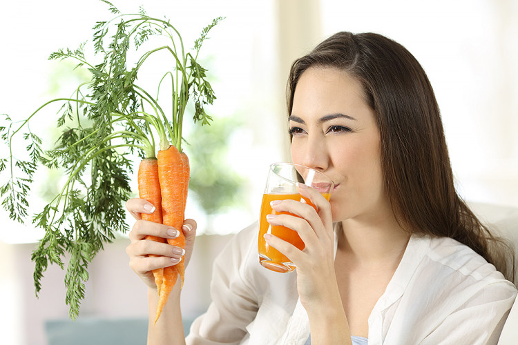 Никога не изхвърляйте листата на морковите, безценни са за здравето!