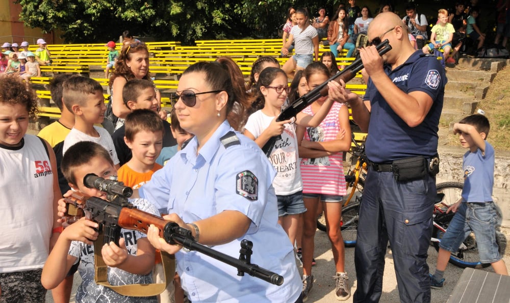 Екшън в Силистра: Полицейски отряд за бързо реагиране натръшка беглец от затвора, наркобос и терорист (СНИМКИ)