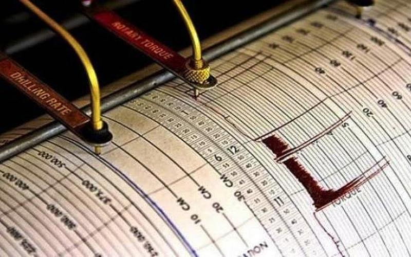 Земетресение с магнитуд 4.4 по скалата на Рихтер разтресе Гърция