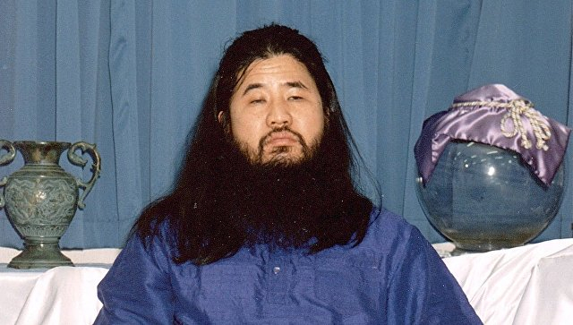 Масова екзекуция в Япония: Нощес обесиха Шоко Асахара и още шестима главатари на сектата „Аум Шинрикьо“ (ВИДЕО)