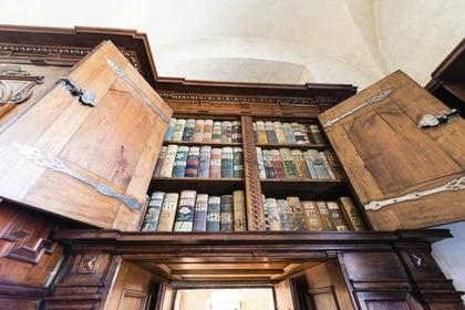 Откриха смъртоносно отровни книги в датска университетска библиотека (СНИМКИ)