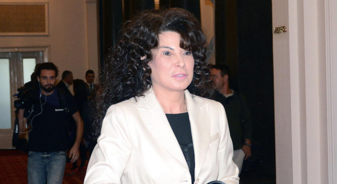 От БСП призоваха ОП да оттеглят зам.-министър Султанка Петрова от властта