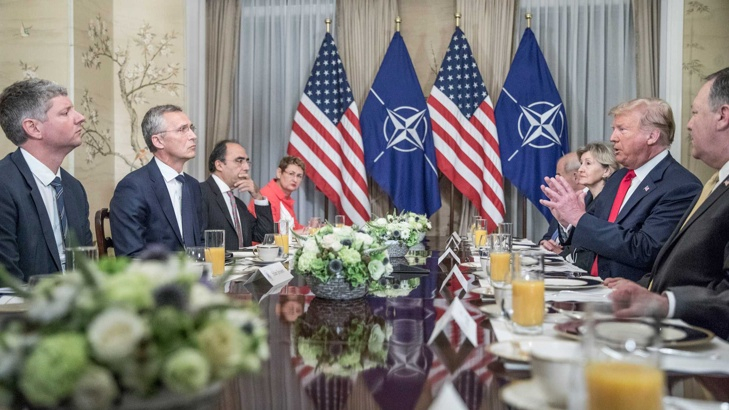 Столтенберг към Тръмп: Силна НАТО е добре за Европа, но и за САЩ