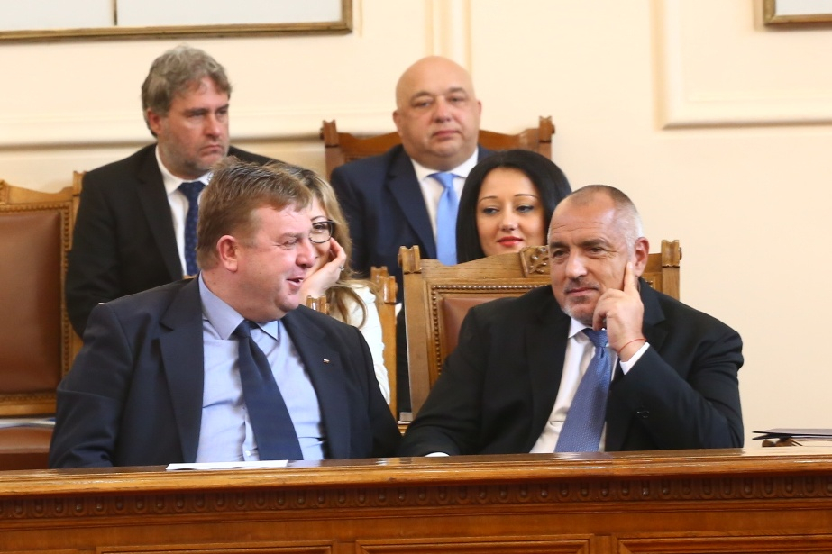 Каракачанов: Правим коалиция с ГЕРБ или протестърски партии, ако...