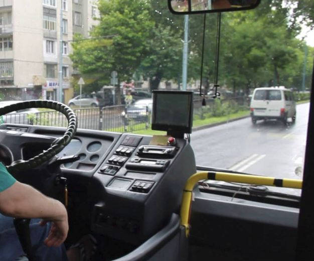 Неправоспособен и подпийнал шофьор на рейс направи голяма беля в Пловдив 