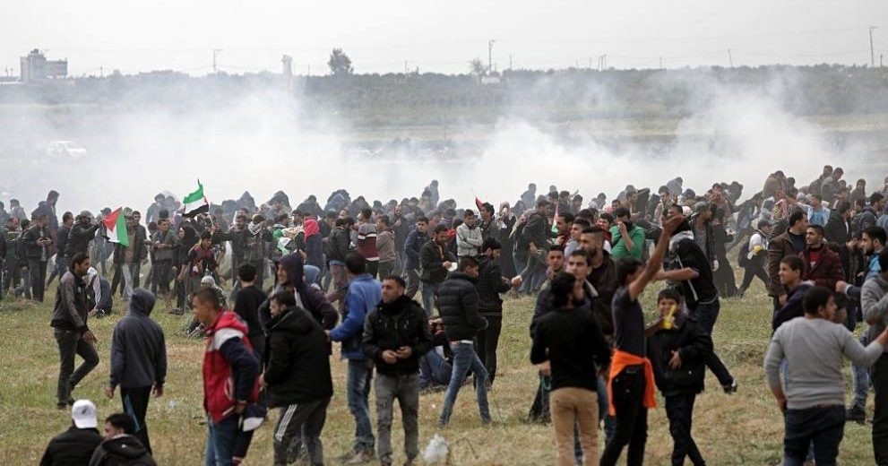 Палестински тинейджър е бил убит по време на протестите в Ивицата Газа, а израелски войник е бил ранен