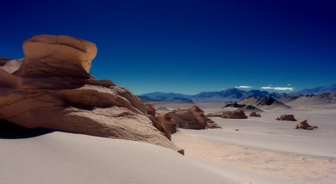 Пустинята Атакама съхранява скални рисунки отпреди близо 3000 години