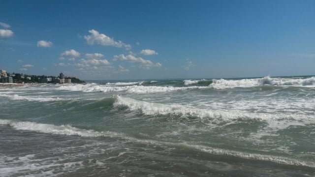 На Илинден морето е страшно! Рибарите не припарват до водата, чакат светията да си вземе жертва 