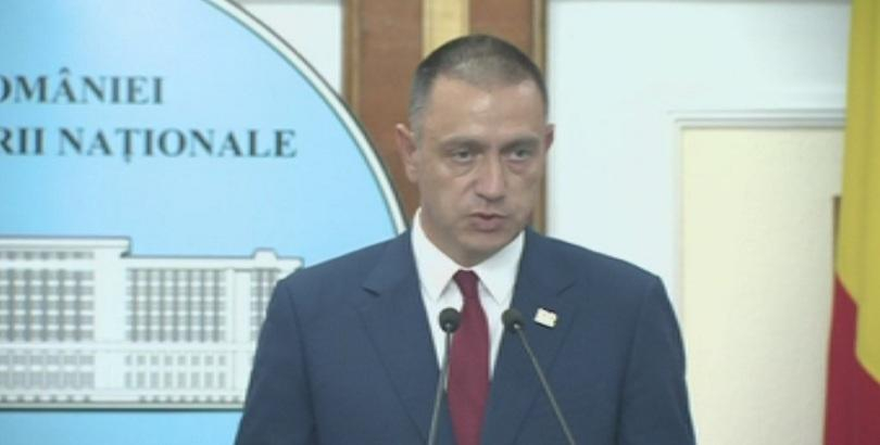 Искат оставката на румънски министър заради грешка в изказване за ракети
