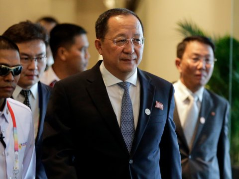 Севернокорейският външен министър пристигна в Сингапур за участие на форума на АСЕАН по сигурността