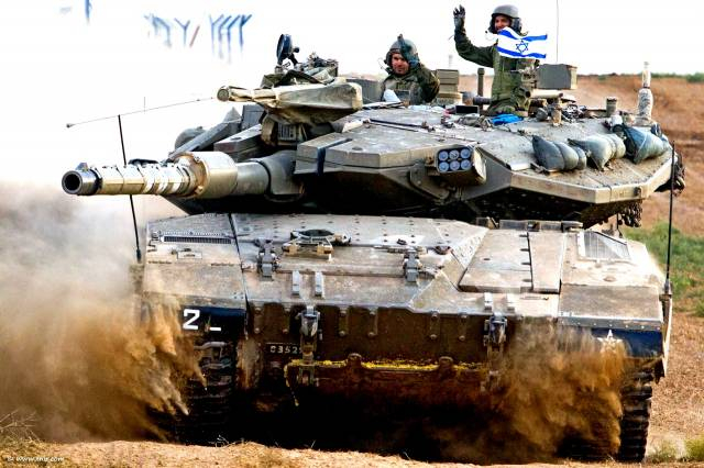 Битка на титани: Руският Т-90 против израелския „Меркава”     
