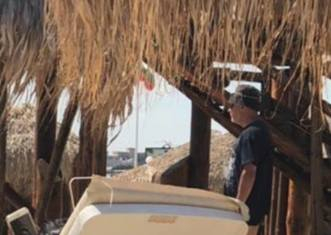 Валери Симеонов засечен на плажа на братя Диневи. Това ли е причината да няма проверки? 