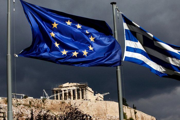 Исторически момент за Гърция след 8 години спасителни програми за икономиката й
