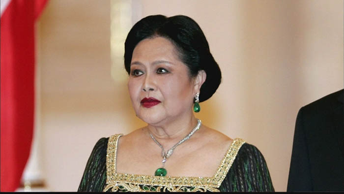 Кралицата на Тайланд влезе в болница
