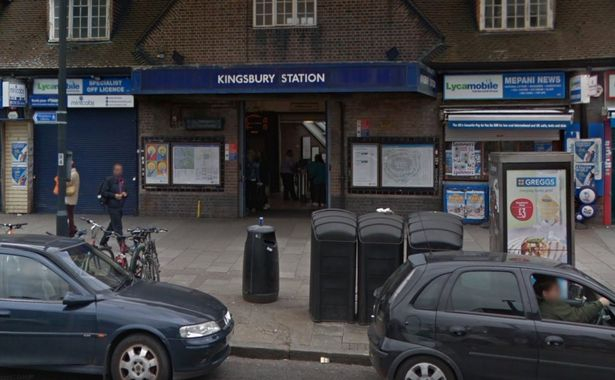 Стрелба близо до станция на метрото в Лондон (СНИМКИ)