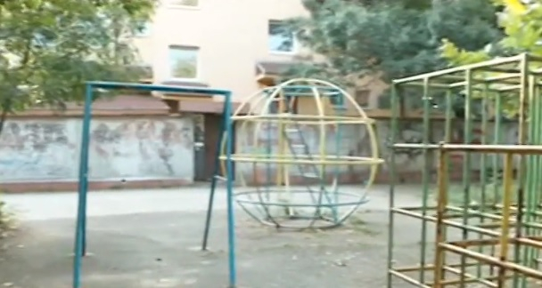 Опасна катерушка преби дете в София 