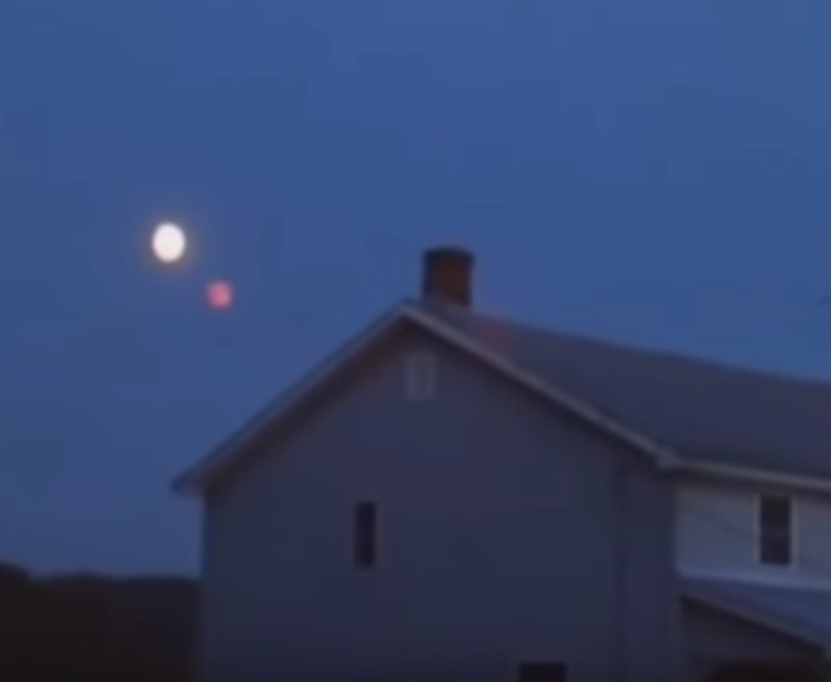 Любител засне зад Луната странна червена планета, която НАСА укрива (ВИДЕО)