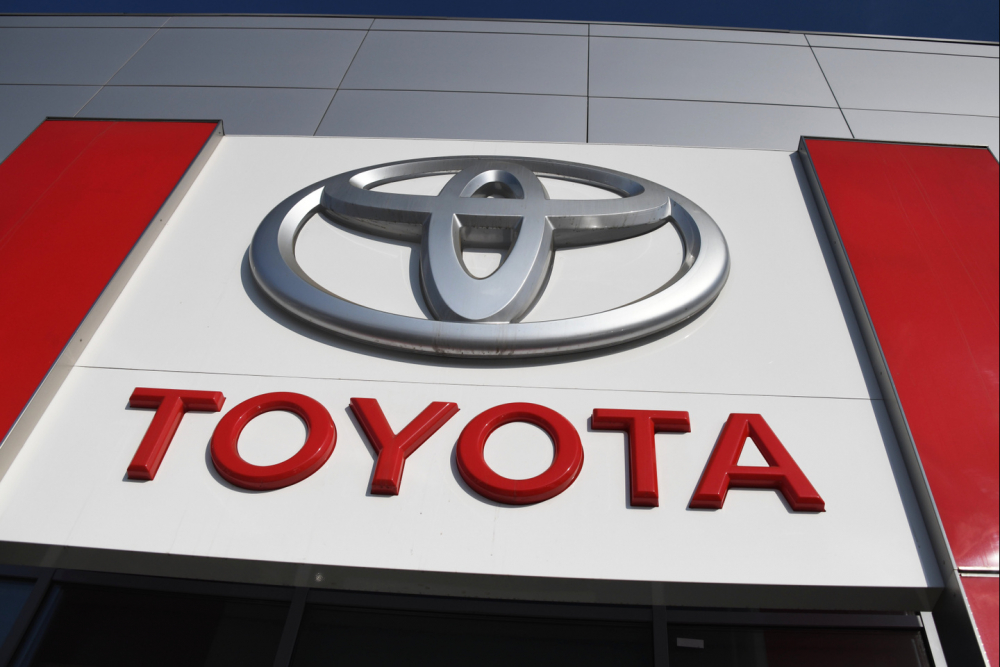 "Тойота" ще спре работата на 16 от 18-те свои завода в Япония
