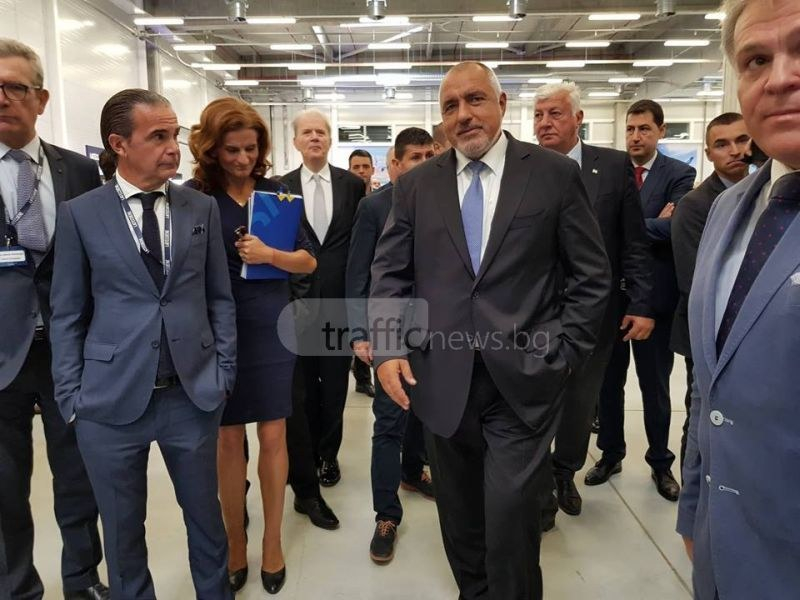 Солидна инвестиция: Борисов преряза лентата на нов френски завод за самолетни части в Пловдив (СНИМКИ)